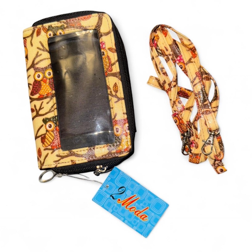 NWT Owl Print Zip Wristlet ID Wallet w Strap